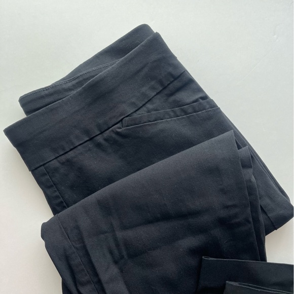 Chico’s • Black Perfect Stretch Stretchy Skinny Pull On Pants - Picture 3 of 6
